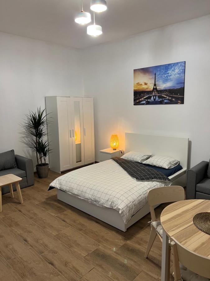 Paris Apartments Katoviçe Dış mekan fotoğraf